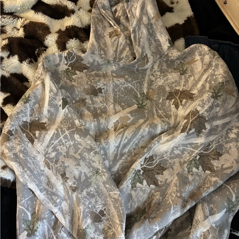 Abercrombie Camo hoodie